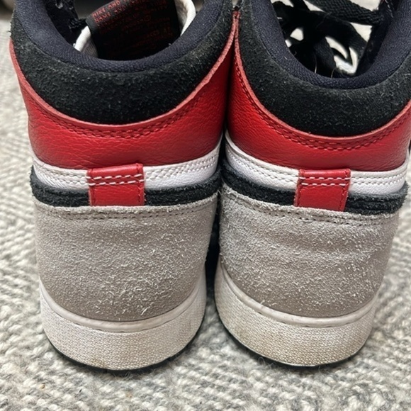 Nike Air Jordan 1 Retro‎ High youth size 6 light smoke gray - Picture 4 of 7
